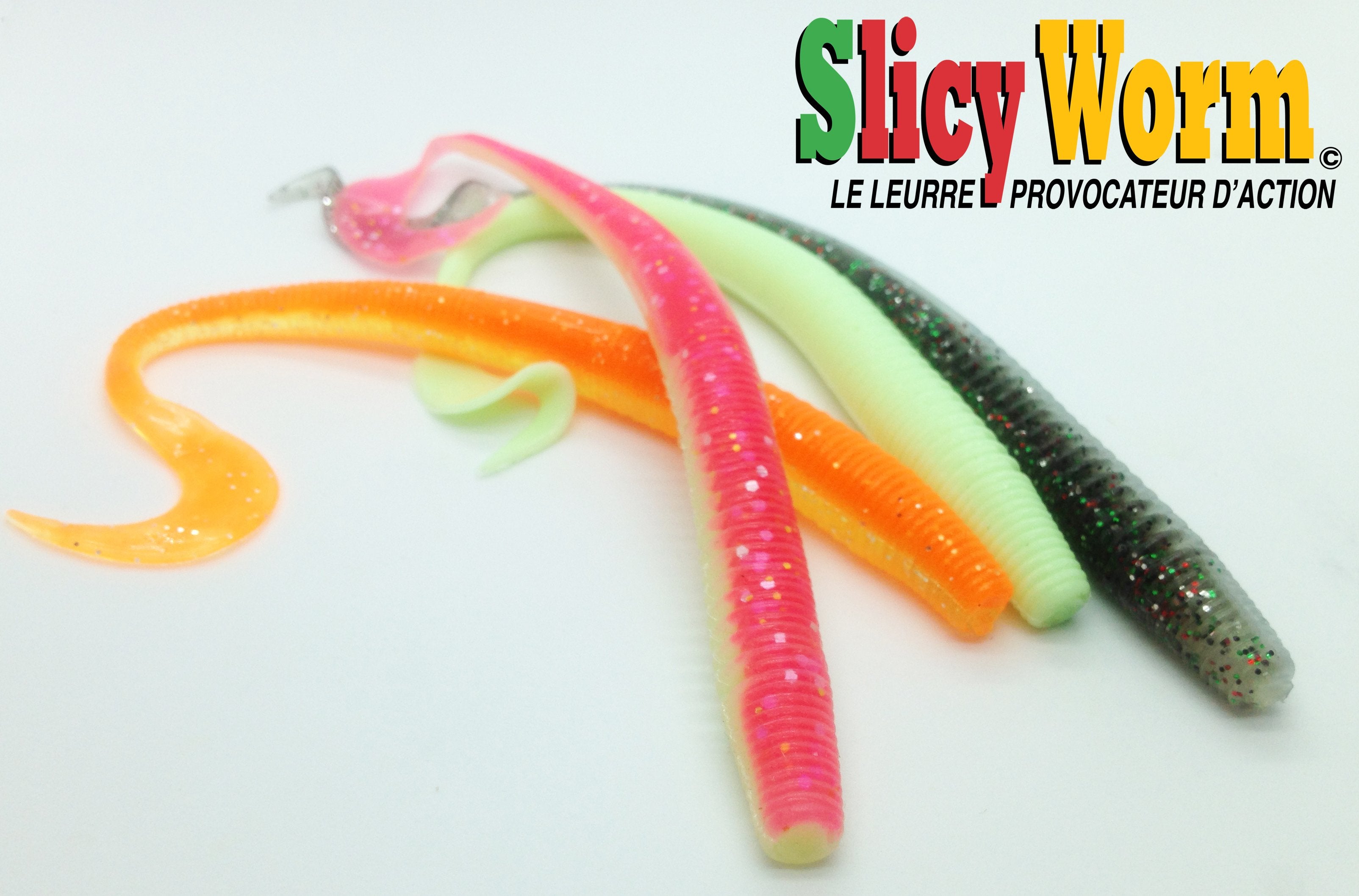 Slicy Worm Walleye Fishing Lure in the River – Target Baits Leurres